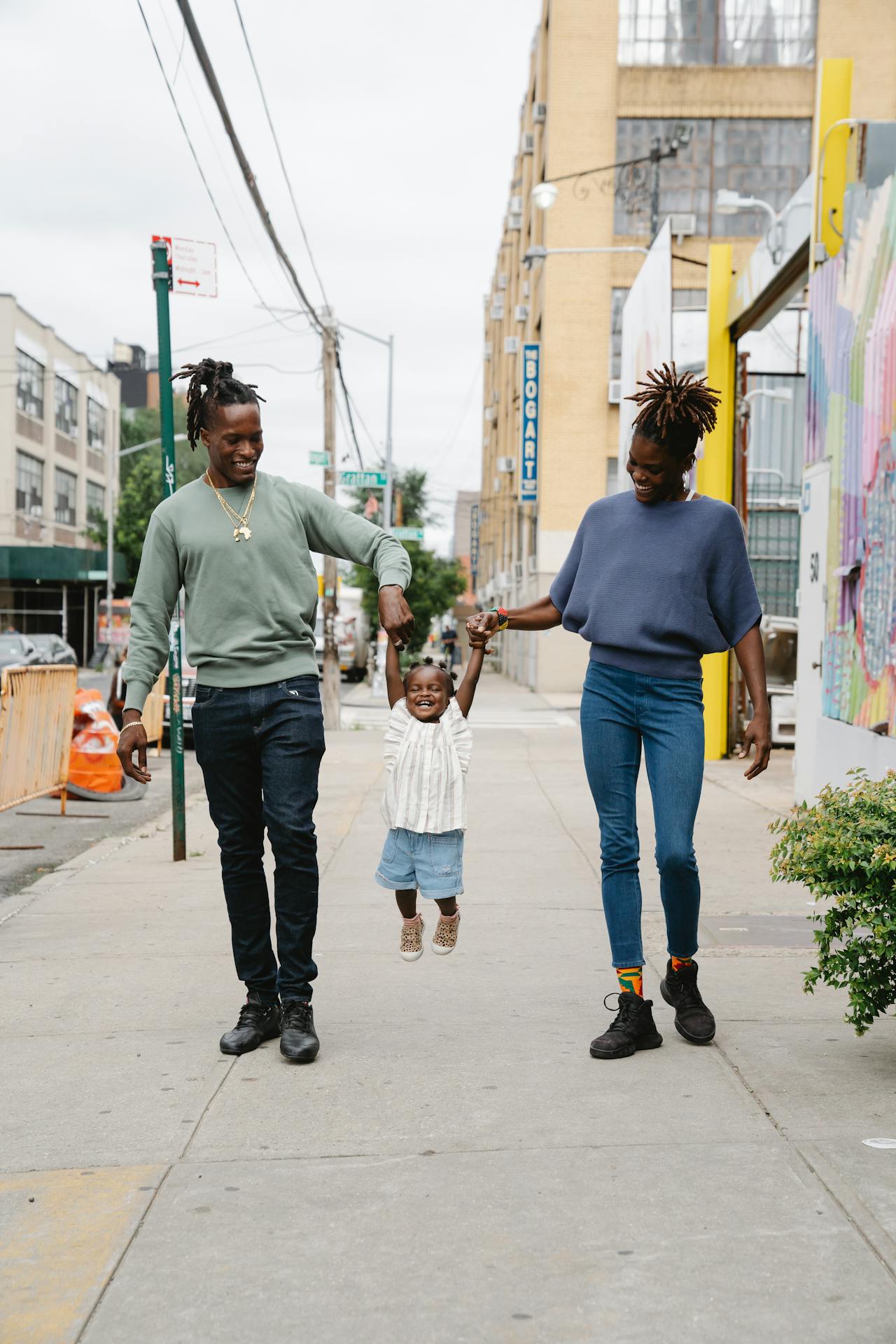 The Best Family-Friendly Neighborhoods to Raise a Family in 2025
